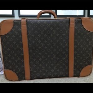 RARE LV VINTAGE LUGGAGE CIRCA Early 1980’s